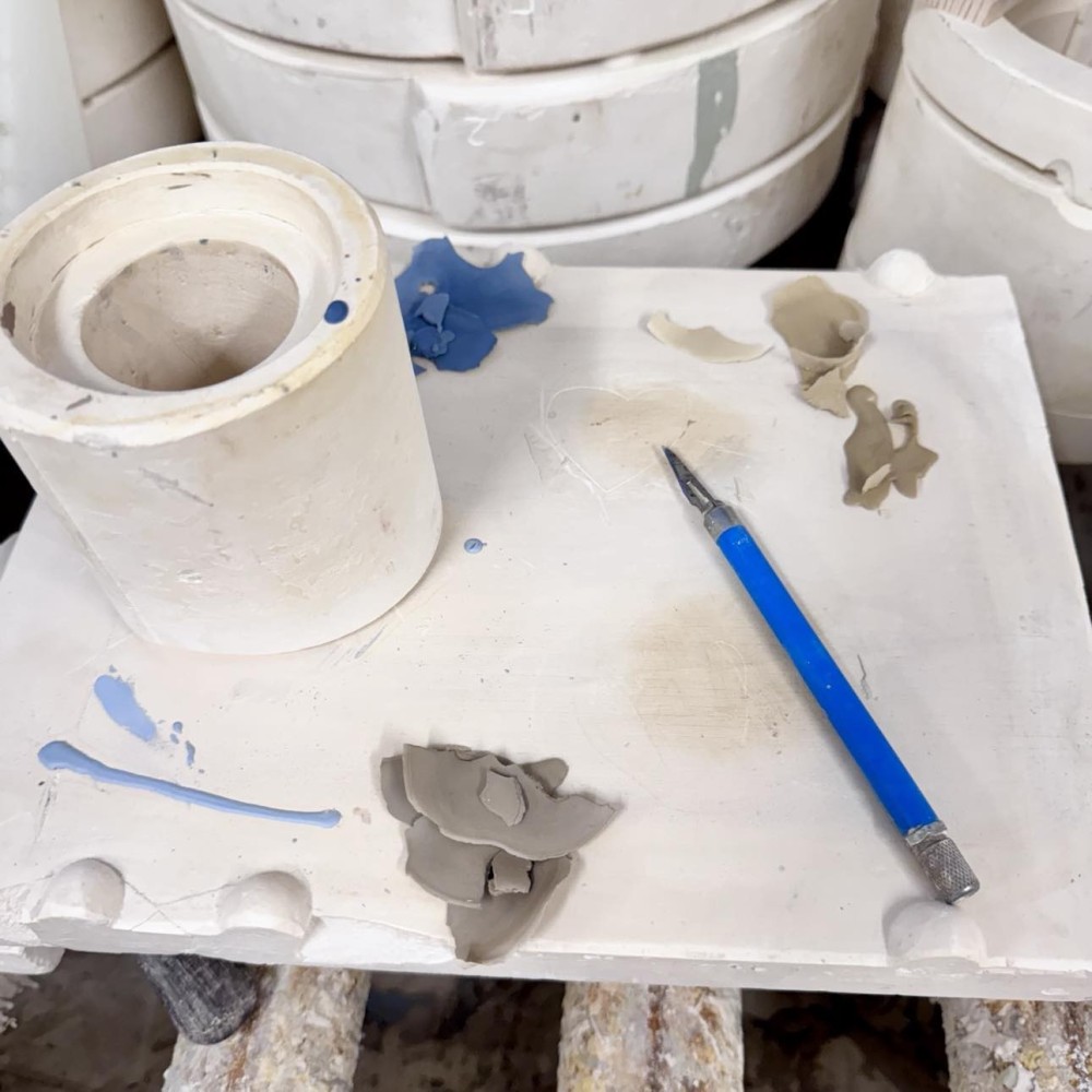 Atelier de céramique – Crée ta tasse unique avec Olala by Pupa Atelier de céramique – Crée ta tasse unique avec Olala by Pupa
